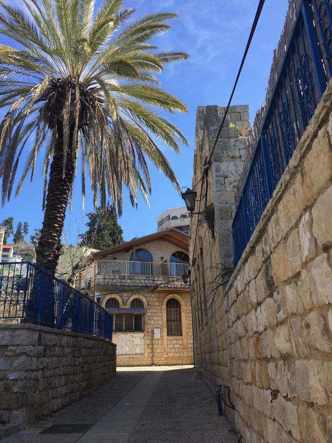 Off The Square Hotel Safed Luaran gambar